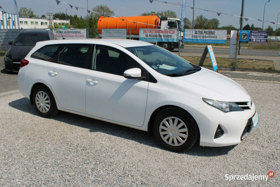 Toyota Auris Salon Polska Gwarancja Klima AUTO biały Warszawa sprzedam
