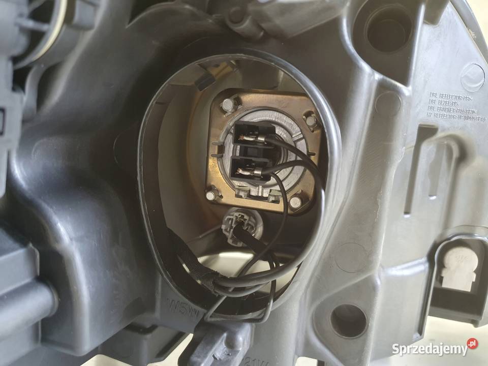 LAMPA LEWA Renault Laguna III lewy przód Chełm