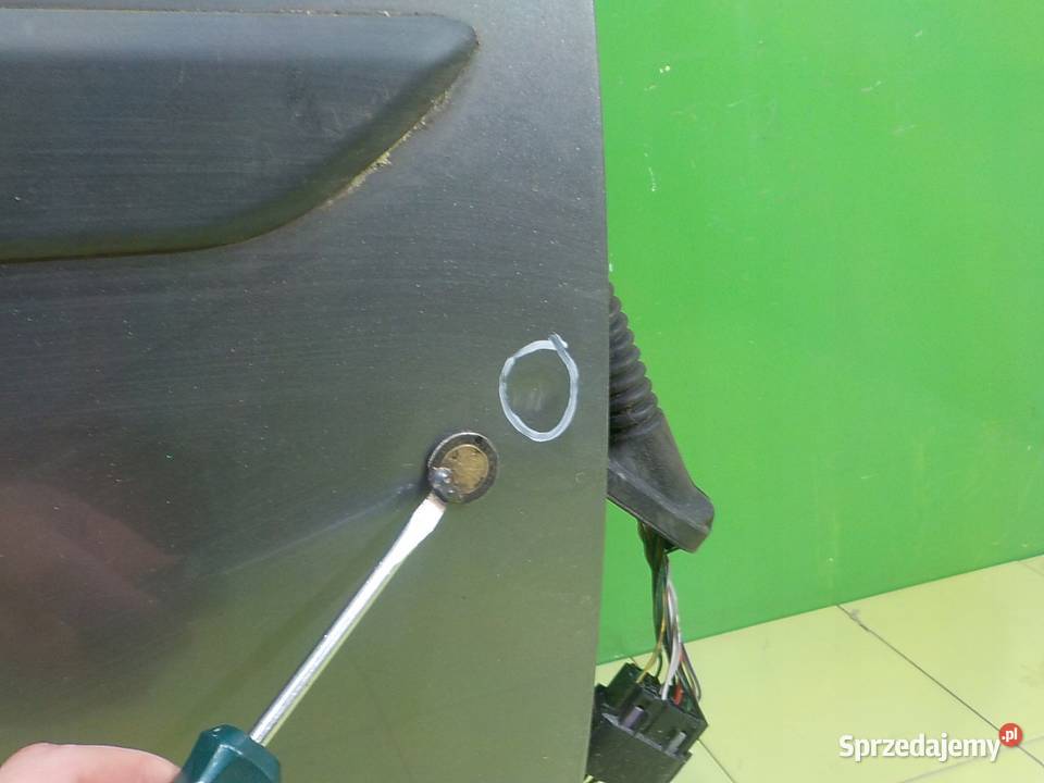 LAND ROVER FREELANDER II 09r 5D drzwi prawe Suków sprzedam