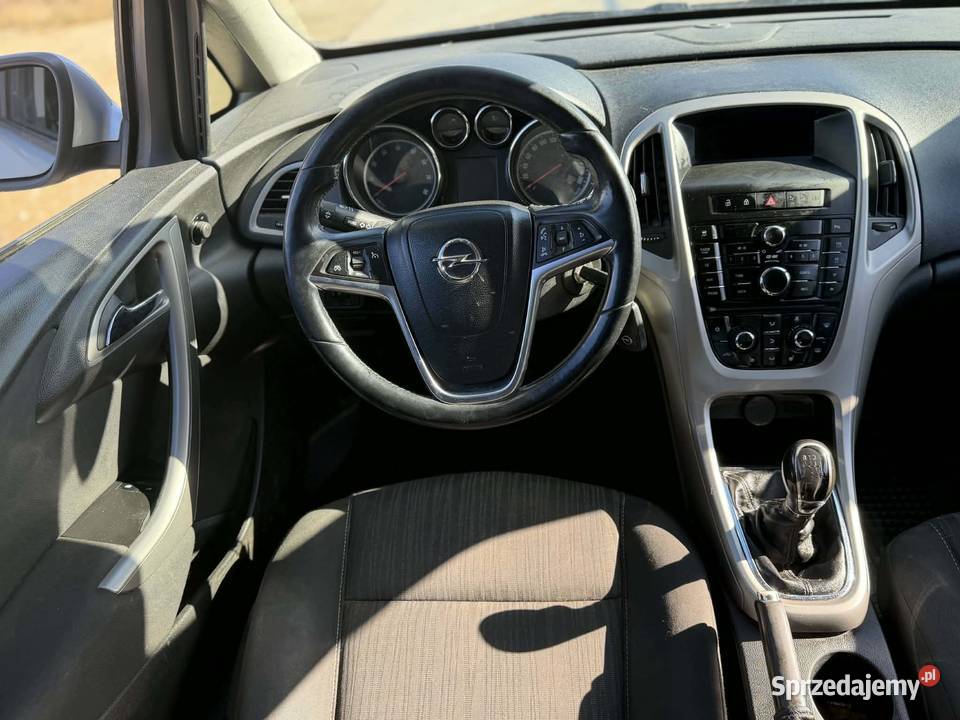 Sprzedam opel astra 14 turbo 140 1400cm3 Morawica