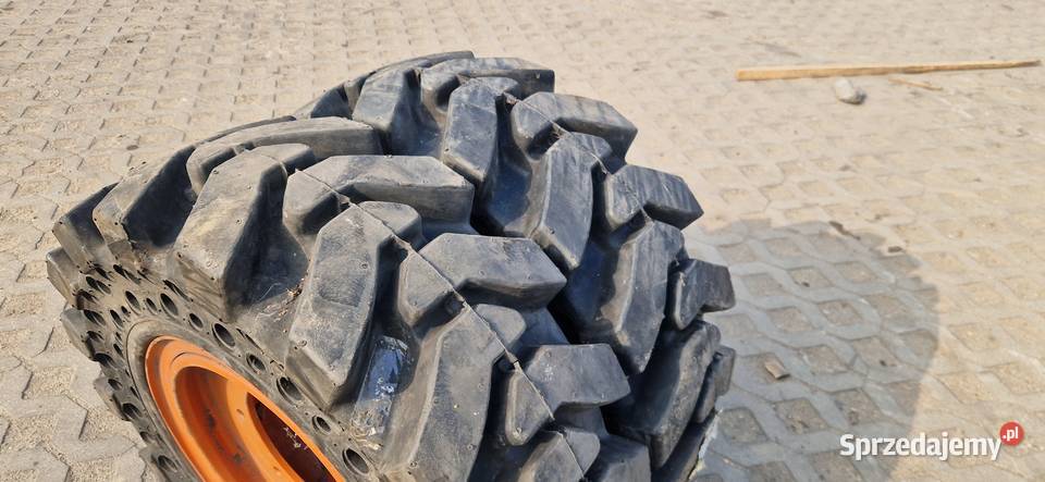 koła pełne 12165 33x1216 12r165 BOBCAT nowe Nowe Miasto Lubawskie