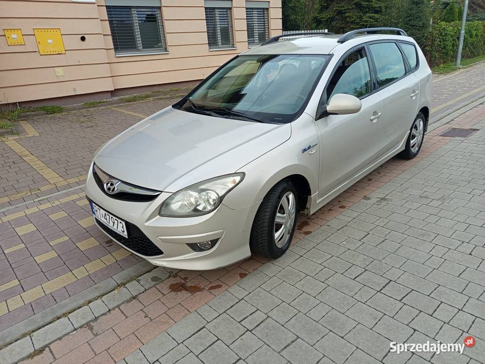 Hyundai i30 2010 16 Crdi Tarnobrzeg