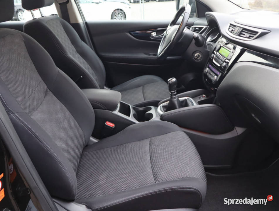 Nissan Qashqai 12 DIGT