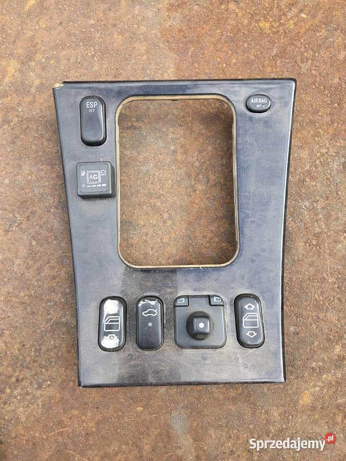 Ramka środkowa dekor Mercedes CLK w208 osobowe Łagów