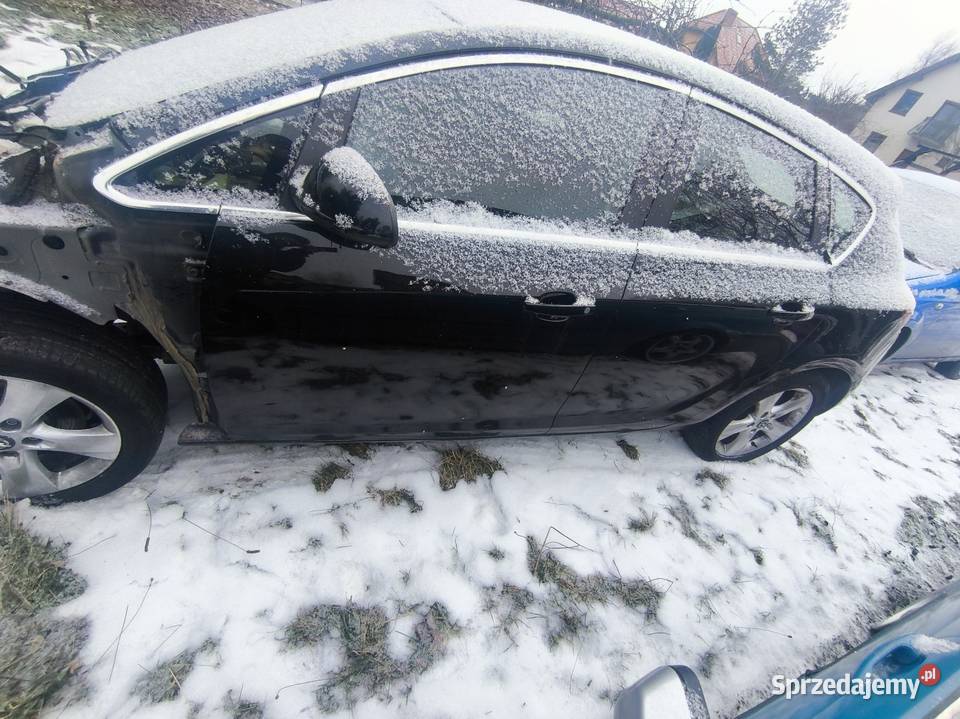 OpEl AsTrA J części kolor Z20R klapa dzwi kola Rok produkcji 2014 Mysłowice