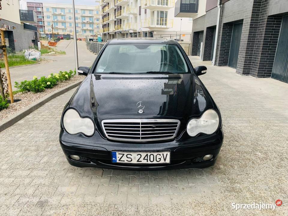 Mercedes c w203 sedan benzyna z LPG Szczecin