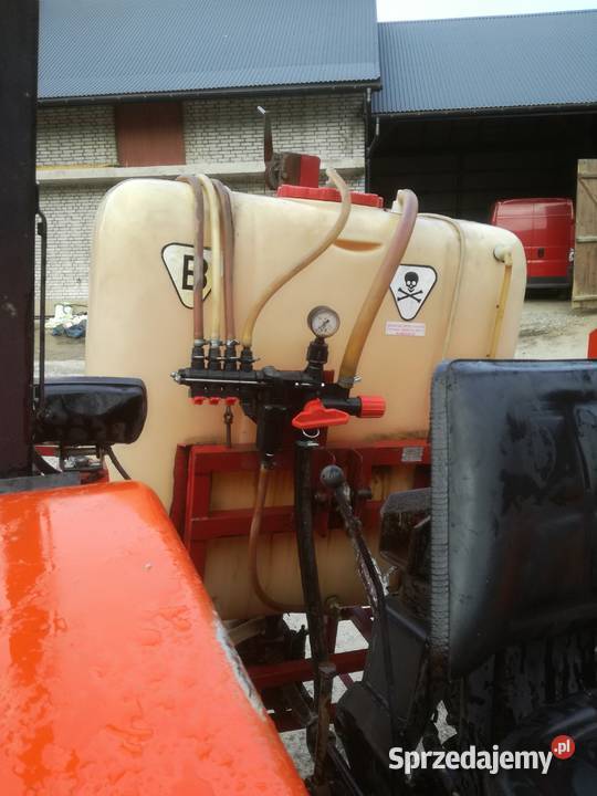 Opryskiwacz zawieszany 400 l Trzyciąż