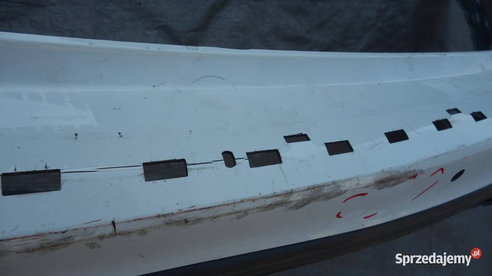 MERCEDES GLA W156 ZDERZAK TYŁ TYLNY Ruda Śląska