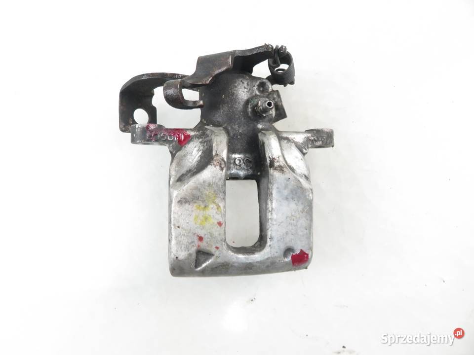 ZACISK PRAWY TYŁ TOYOTA AURIS II E18