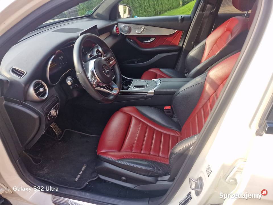 Niski przebieg bogate wyposażenie 300 d 4 Matic 4/5 sprzedam