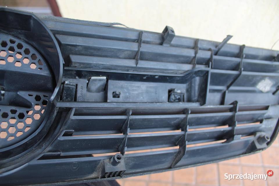 GRIL ATRAPA OPEL MERIVA A