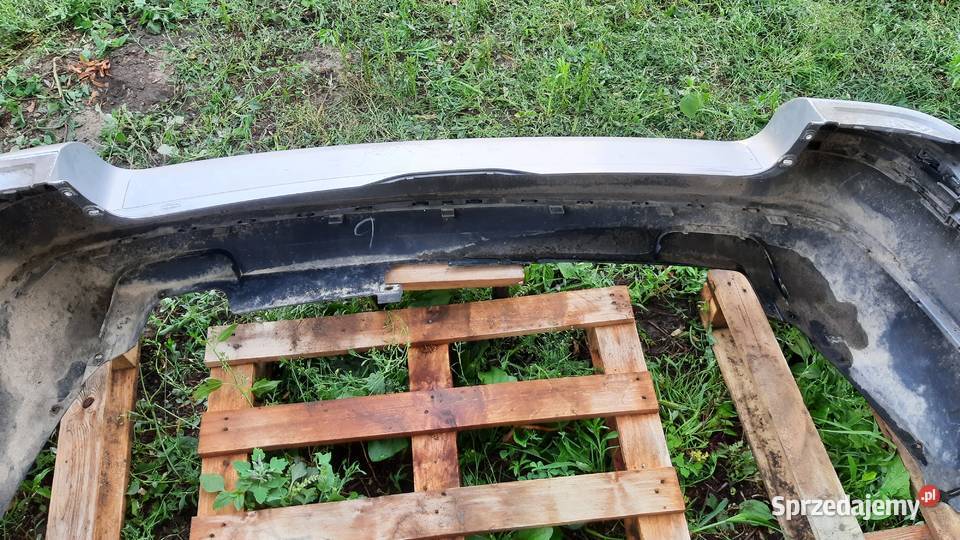 zderzak tylny Volkswagen Passat b5 kombi LIFT