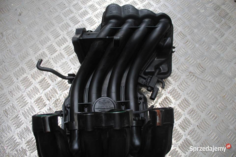 KOLEKTOR SSĄCY VW GOLF V 16 06A133203DL osobowe