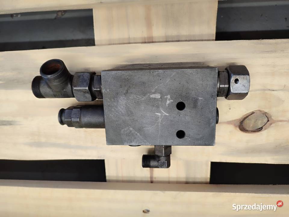 Zamek hydrauliczny 6P0762101S0401 Kramer 408 Wilkowo