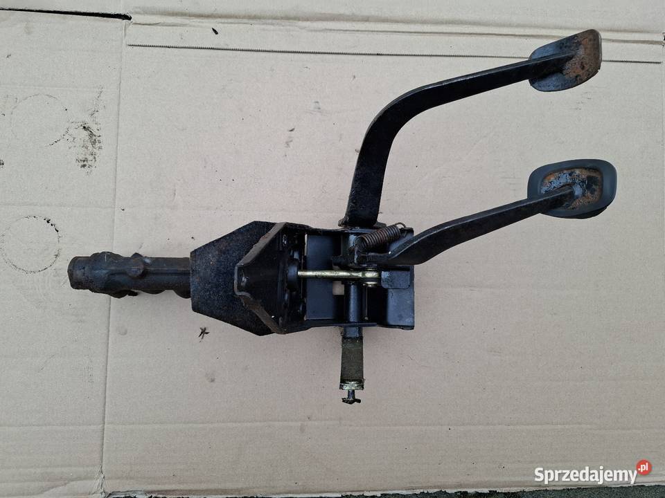 Pedały sprzęgła i hamulca Fiat 126p Maluch opolskie Strzelce Opolskie