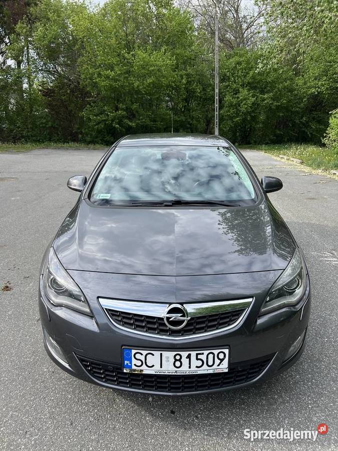 Opel Astra J 14 Turbo 140 CosmoXenonPółskóra Rok produkcji 2010 Cieszyn sprzedam
