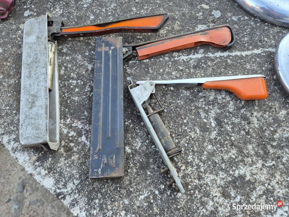 Zabytkowe Kierunkowskazy samochodowe wielkopolskie Gulcz
