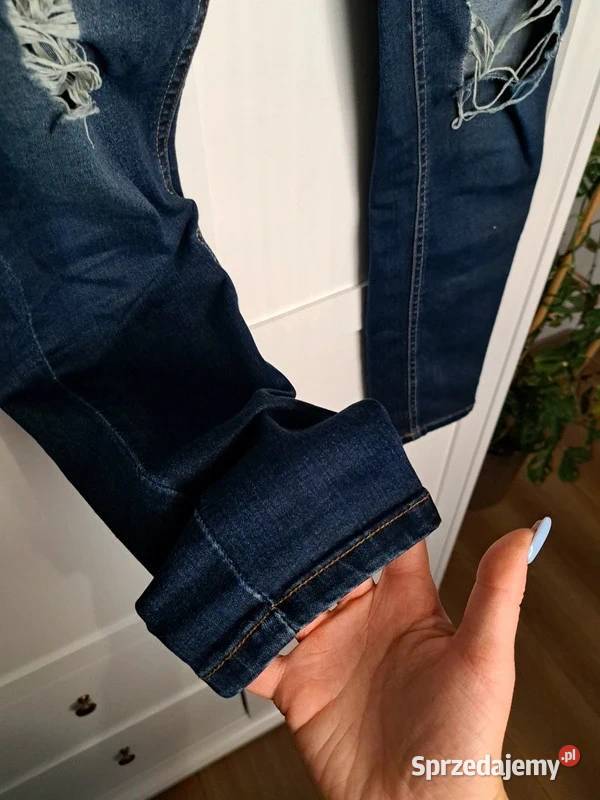 Jeansy Diverse z przetarciami 38 elastyczne sprzedam