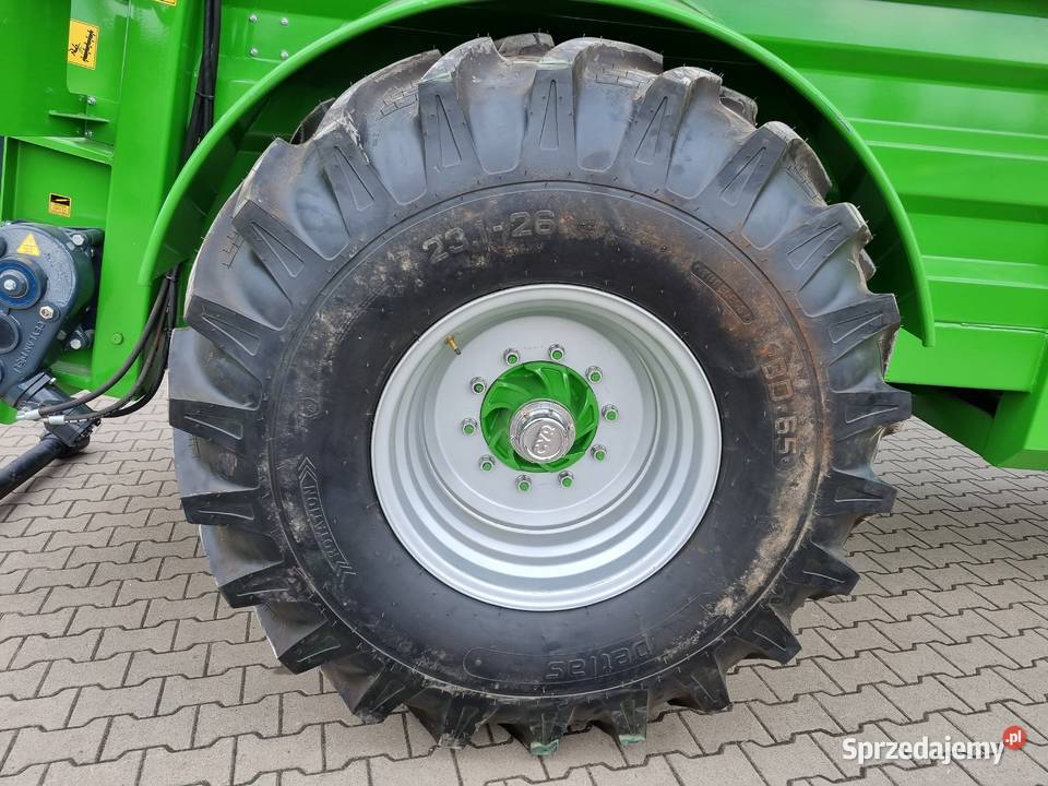 Rozrzutnik obornika jednoosiowy 9 ton 12 ton Ciechanów sprzedam