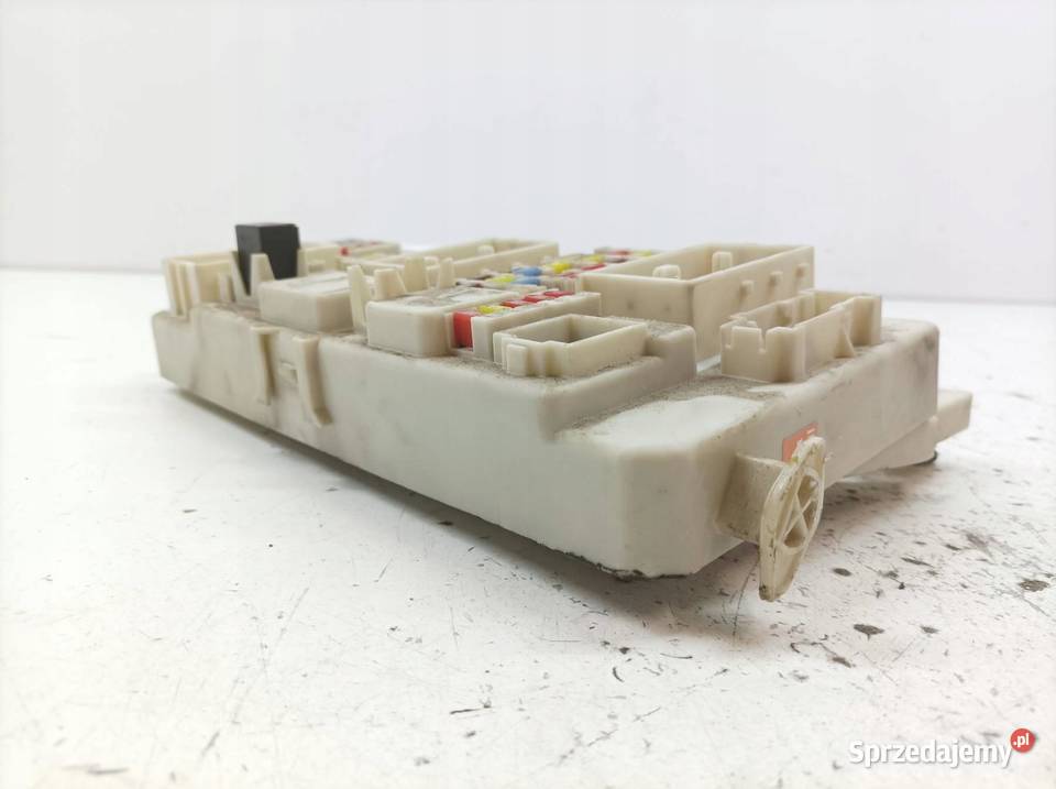 SKRZYNKA BEZPIECZNIKÓW 7M5T14A073DD Ford Focus