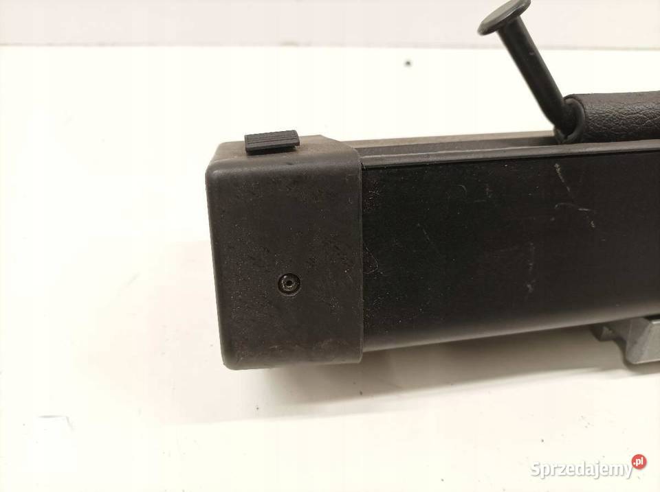 ROLETA BAGAŻNIKA 7L VW Volkswagen Touareg I