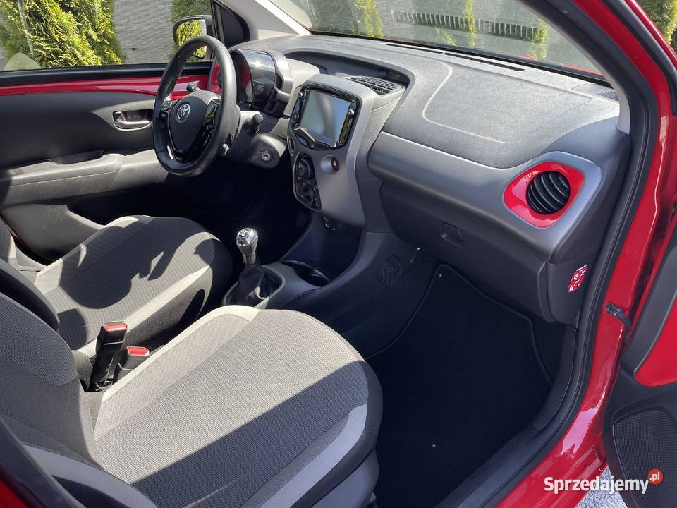 TOYOTA AYGO 2020 23 przebiegu Czerwona Aygo Inowrocław