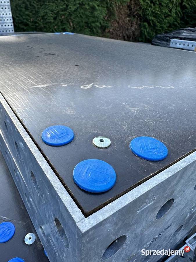 Szalunek ścienny 100 m2 typ TEKKO PIONBOX nie Łódź