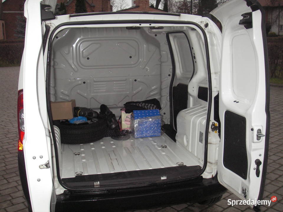 Fiat Fiorino 2015 r 13 MJ VAT1 Salon klima Euro5 kupiony w polskim salonie Fiat Ocięte