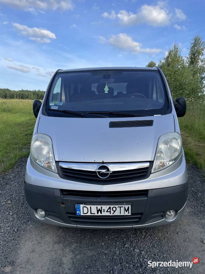 Opel Vivaro 2009r long 2.0