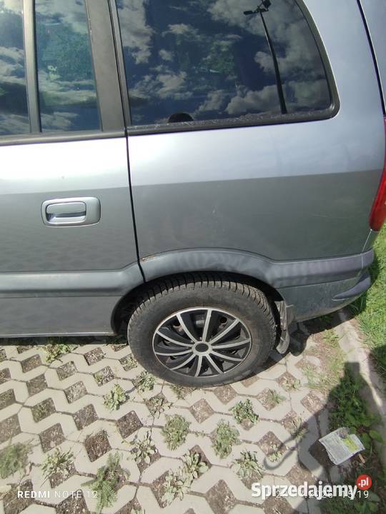 Sprzedam opla Zafirę A Rok produkcji 2004