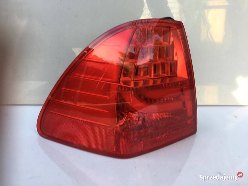 BMW E91 LIFT KOMBI LEWA LAMPA TYŁ osobowe Oświetlenie Ostroróg sprzedam