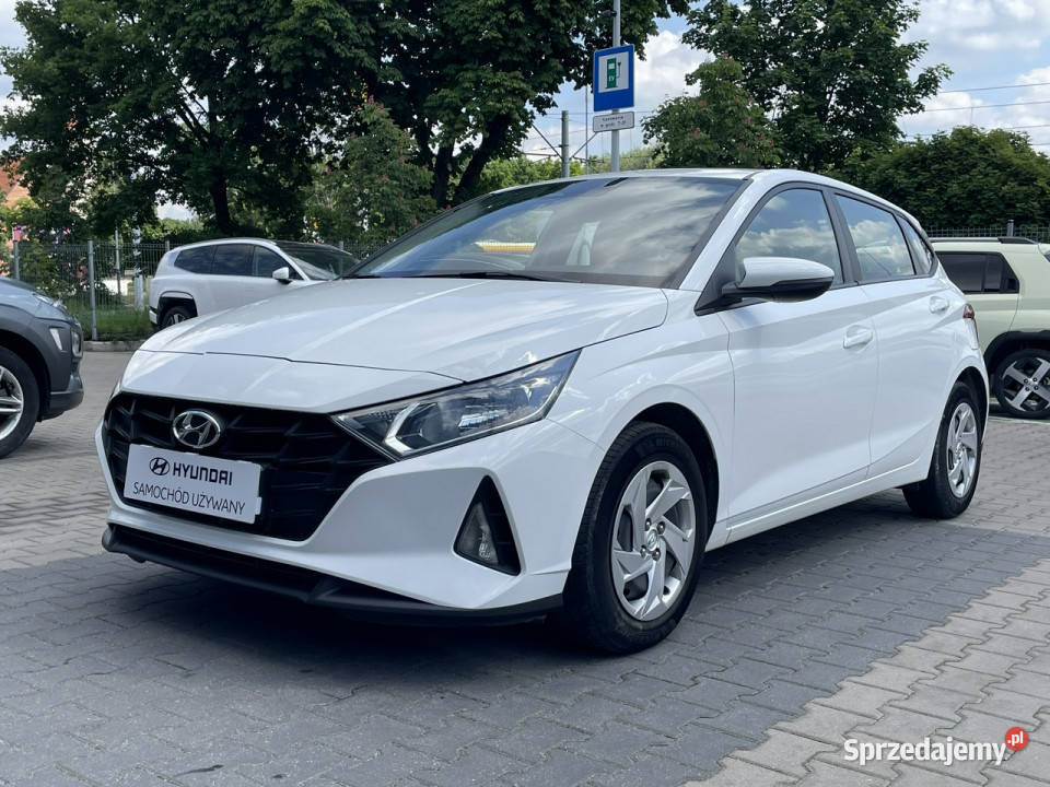 Hyundai i20 12MPI 82 Modern Car Play Kamera serwisowany w ASO łódzkie