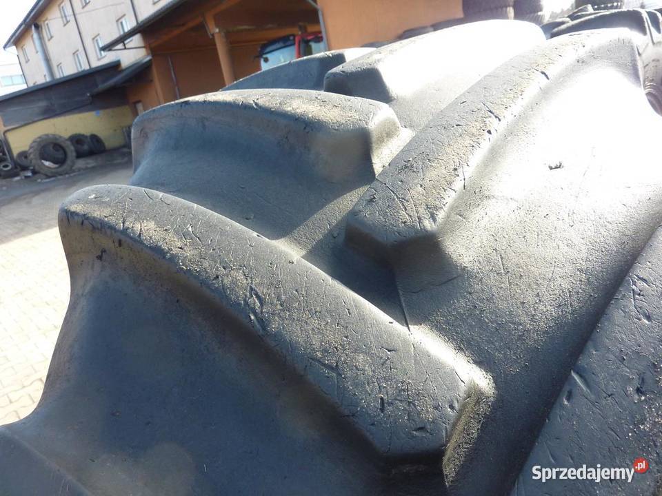 2x Opona używana rolnicza 60070R30 CONTINENTAL Zaścianki