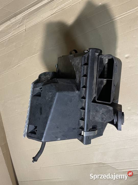 Obudowa filtra powietrza 8D0129607 audi a4 b5 Szczecin sprzedam
