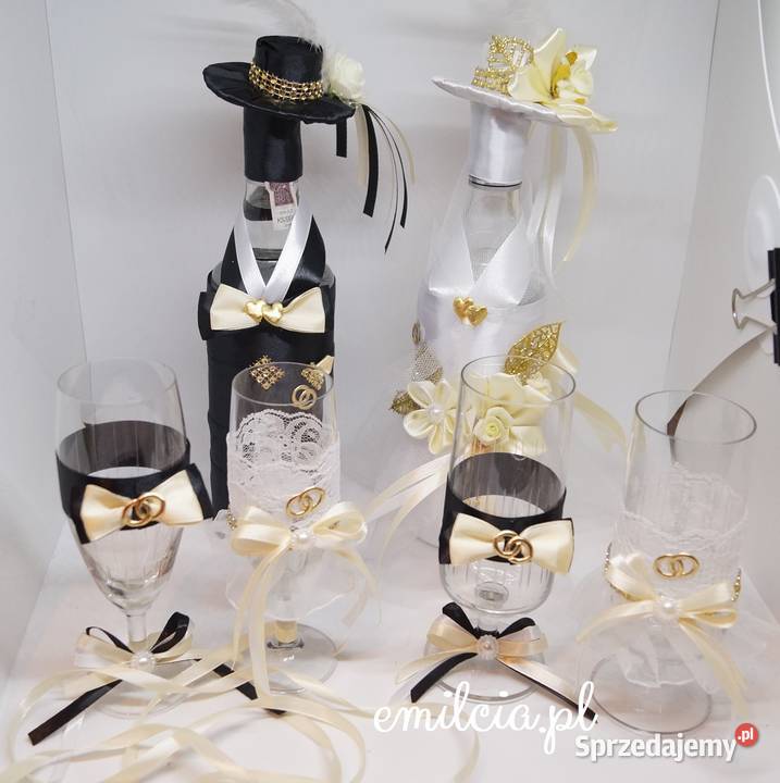 Komplet Ubranka na butelki i Kieliszki ozdobne
