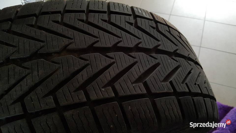 Opony zimowe Vredestein Wintrac 21555 R17 5mm 4 Samochodowe sprzedam