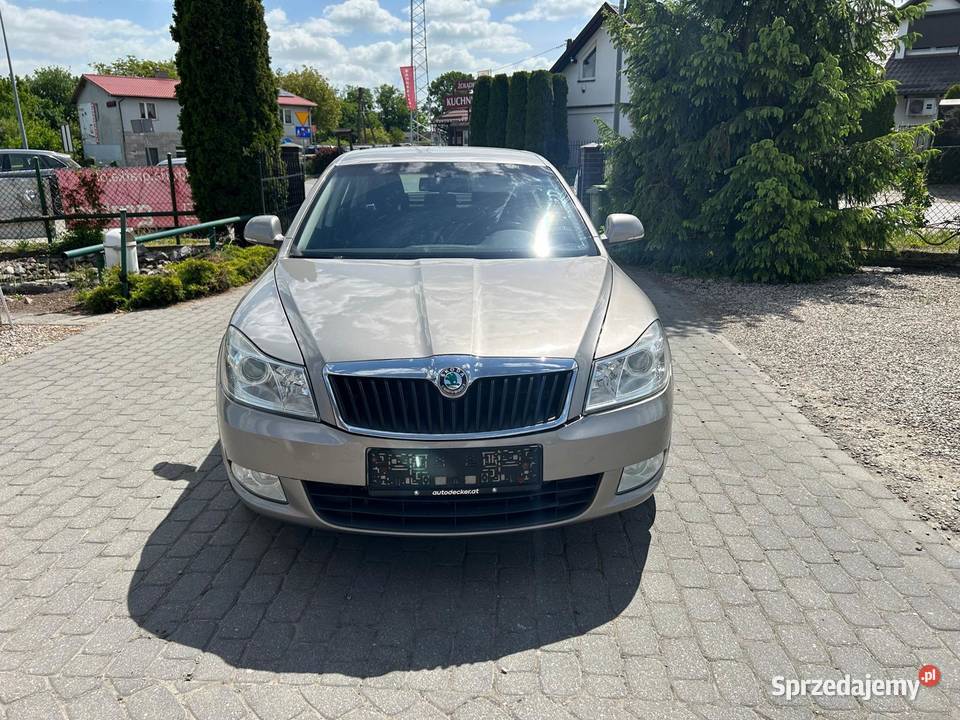 SKODA OCTAVIA Dolna Grupa