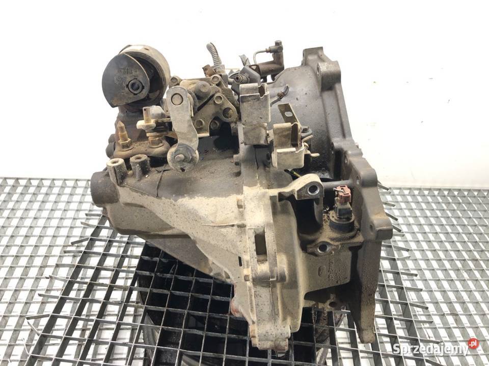 SKRZYNIA BIEGÓW MITSUBISHI OUTLANDER I 20 136 osobowe podkarpackie sprzedam