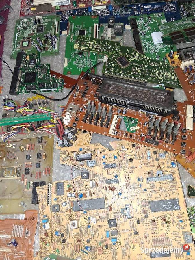 Złom komputerowy Poznań sprzedam