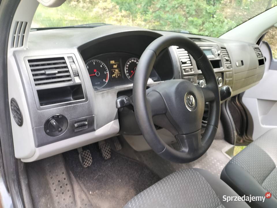 Volkswagen T5 9osobowy sprzedam
