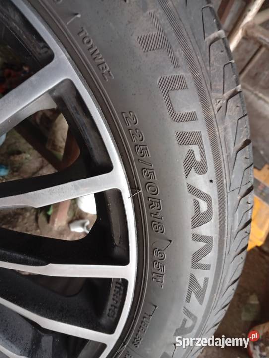 Opony letnie R18 225x50 komplet BRIDGESTONE Samochodowe świętokrzyskie Końskie