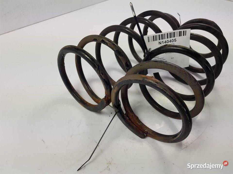 SPRĘŻYNY TYŁ FJ CRUISER osobowe Lipno