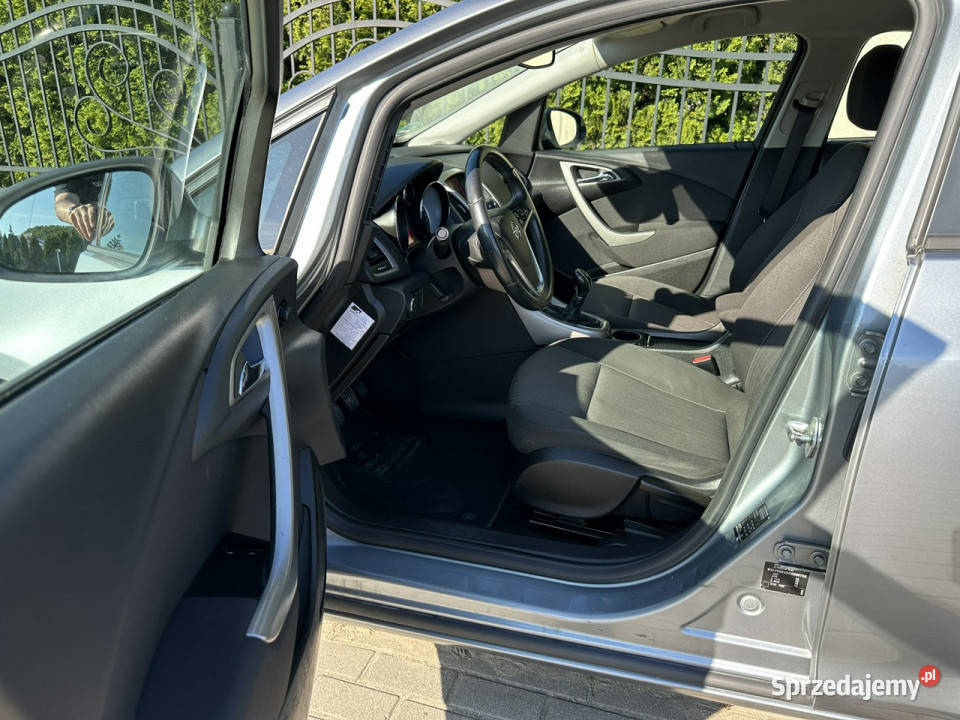 Opel Astra Mocna benzyna klimatyzacja czujniki wielofunkcyjna kierownica Astra pomorskie Wejherowo
