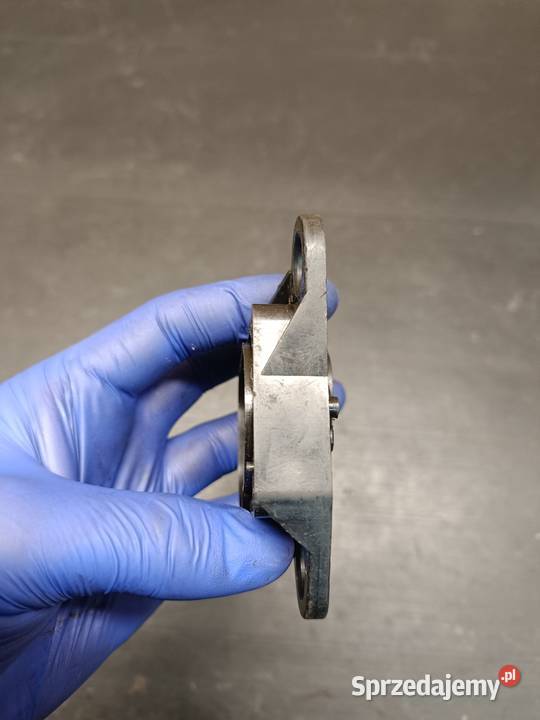 Obudowa korpus silniczek zaworu wydechowego 21 małopolskie Gołaczewy