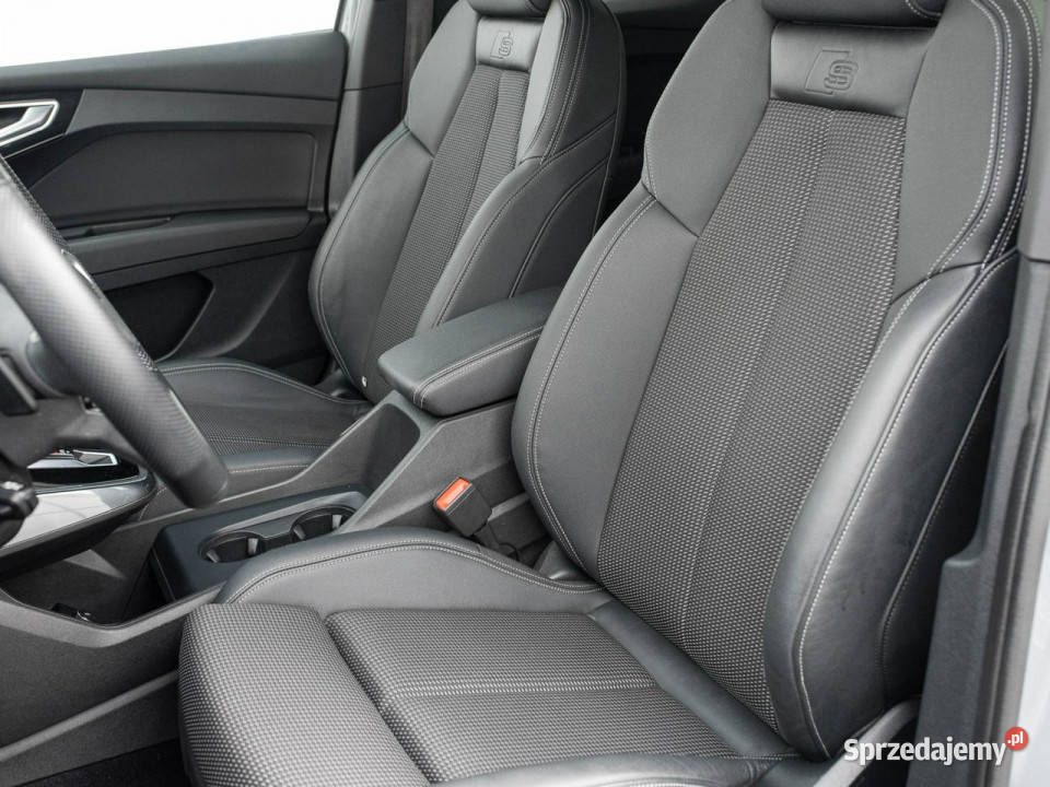 Audi Q4 Sportback etron GD4H028Q4 etron 50 77kWh łopatki zmiany biegów Pępowo sprzedam