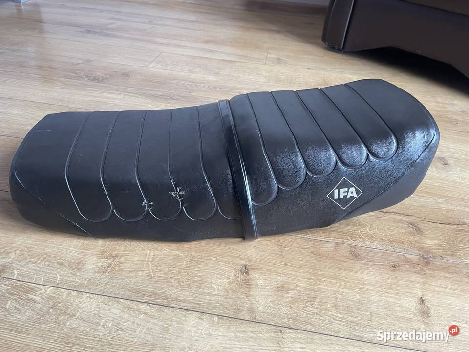 Siedzenie kanapa MZ Etz 125150251 Zapomnianowo