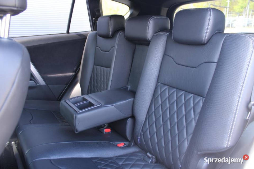 Toyota RAV 4 2016r salon Tempomat adapt Kamera Kraków sprzedam
