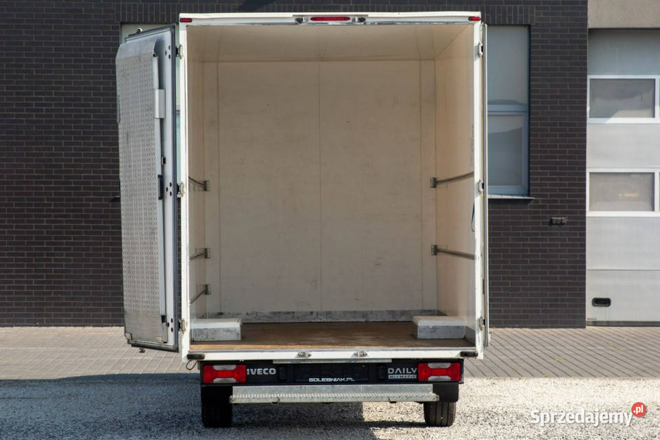 Iveco Daily KONTENER Niskopodwoziowy 35S14 Hi elektryczne lusterka Jarocin