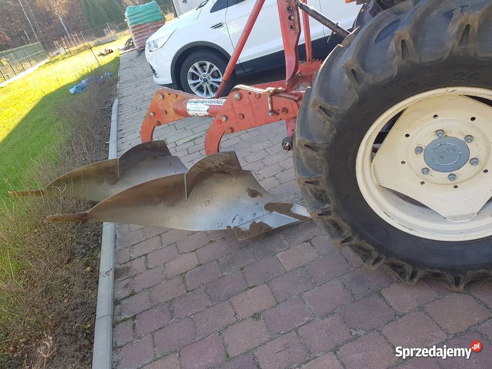 Plug 2skiby Kverneland sprzedam