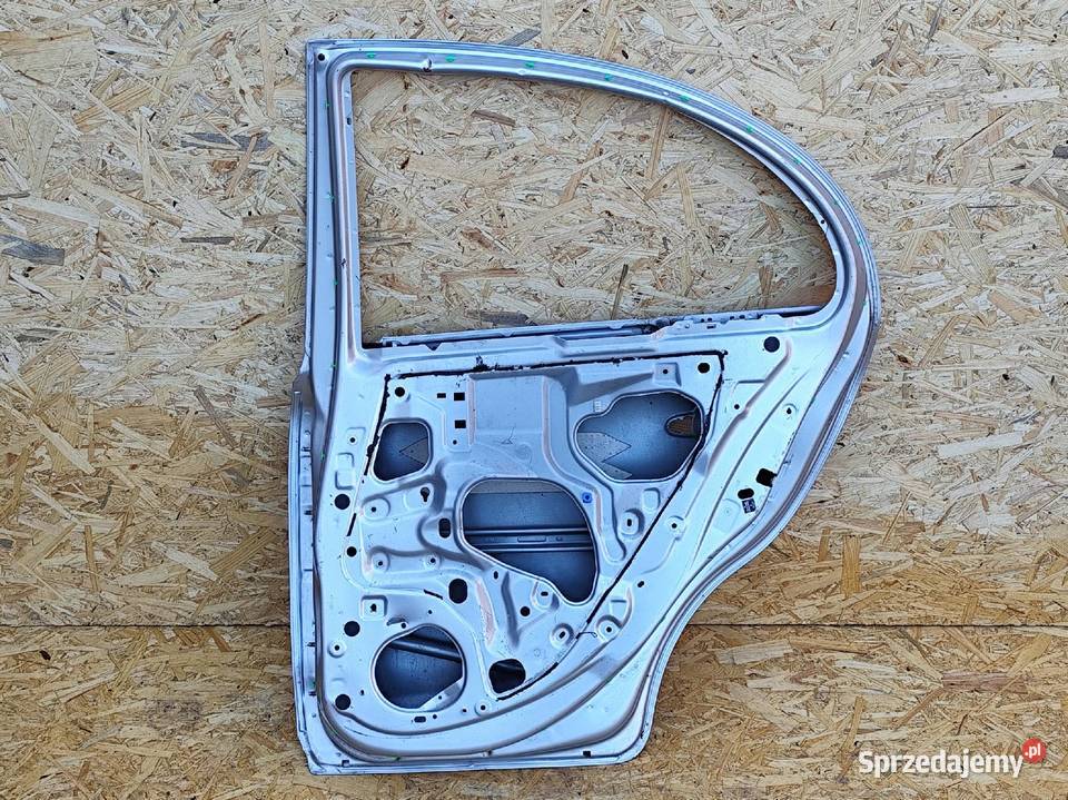 NISSAN MICRA K13 DRZWI PRAWE PRAWY TYŁ ORYGINAŁ wielkopolskie Przemęt sprzedam